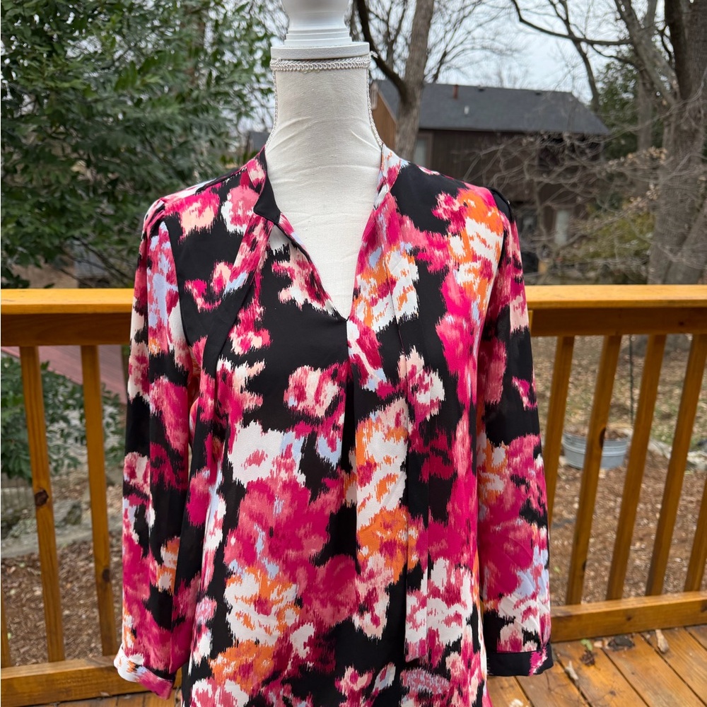 Chico's Vibrant Floral Blouse - Pink, Black, and White